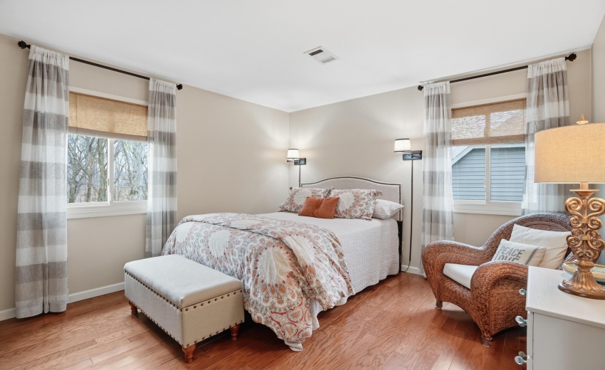 shorewood%20forest-096