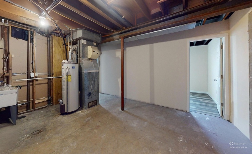 317-Redpath-Ave-Utility-Defurnished