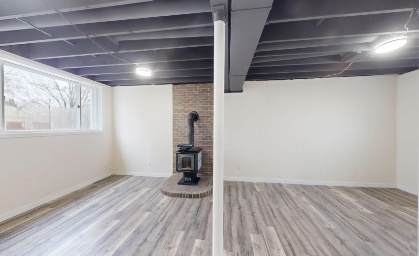 317-Redpath-Ave-03132026_205838