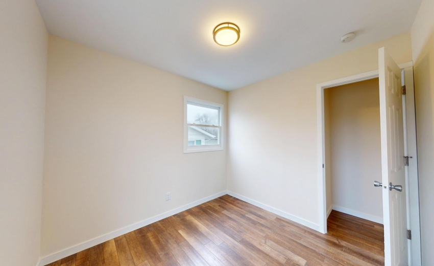 317-Redpath-Ave-03132026_205525