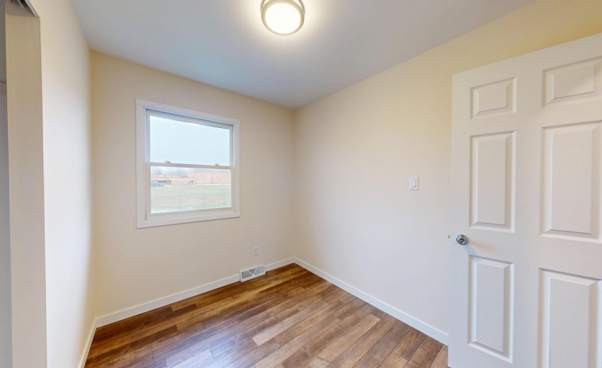 317-Redpath-Ave-03132026_205618