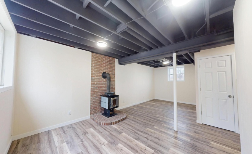 317-Redpath-Ave-03132026_210102