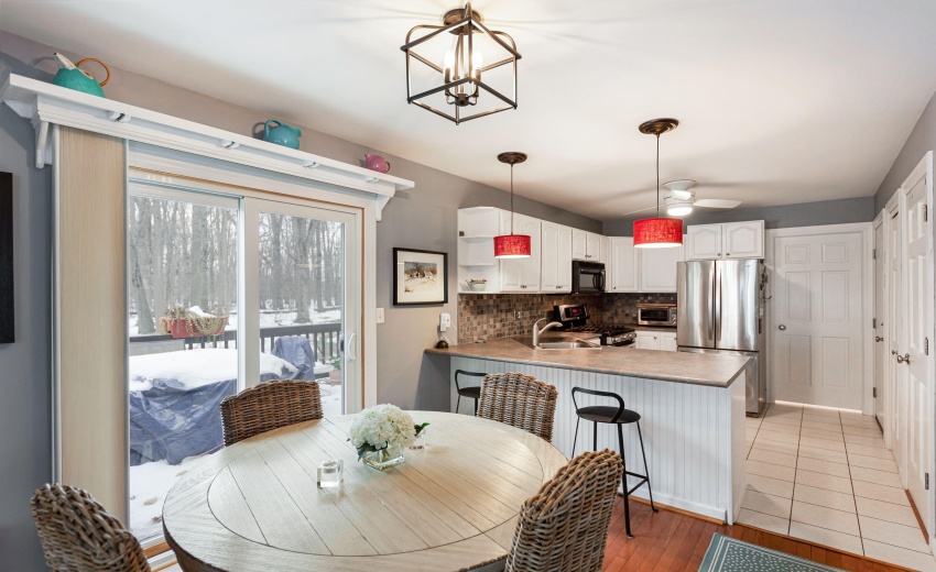 9. Dining into Kitchen