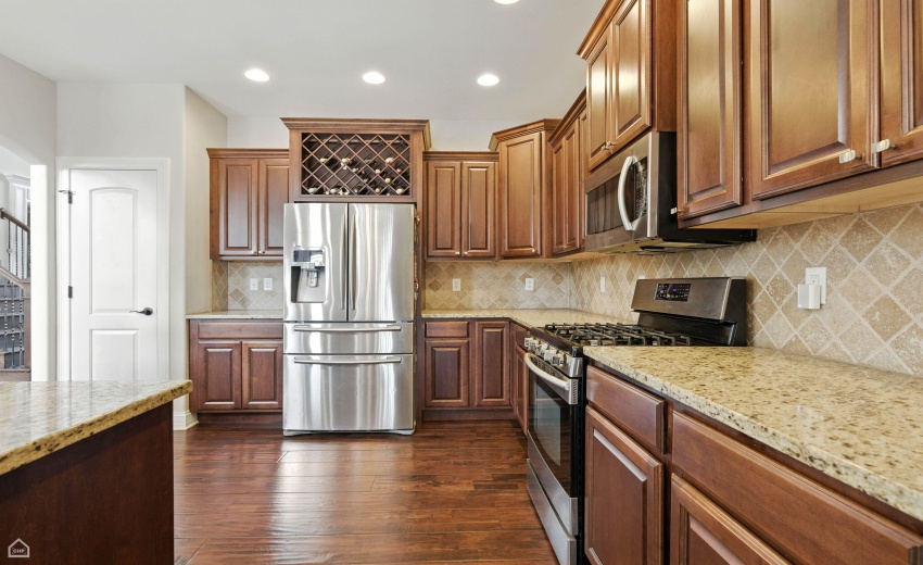 19-web-or-mls-9875 Aster Cove_019