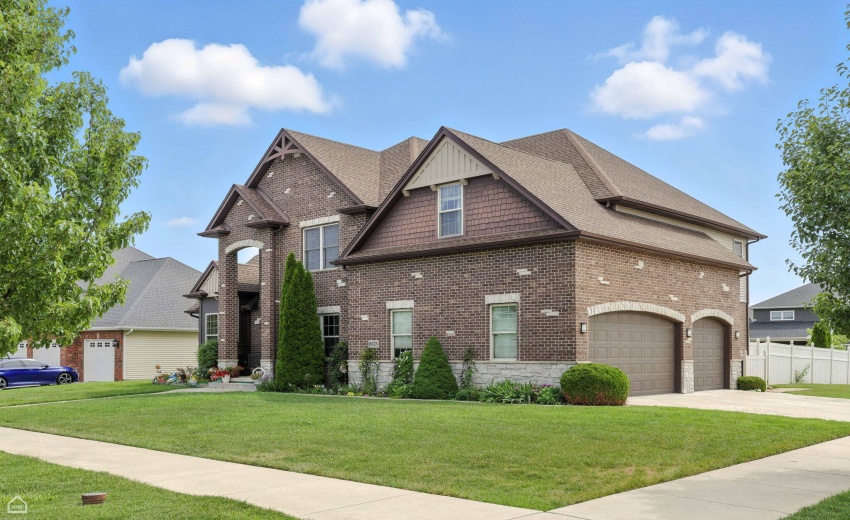 3-web-or-mls-9875 Aster Cove_003