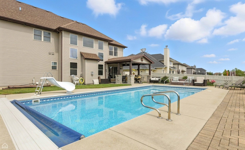 8-web-or-mls-9875 Aster Cove_008