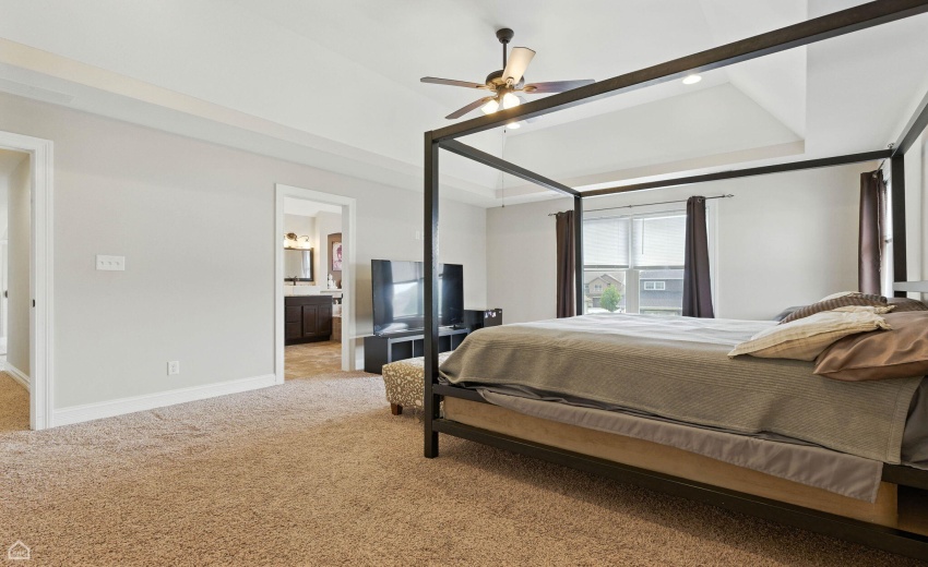 37-web-or-mls-9875 Aster Cove_037