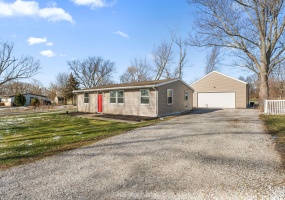 12736 Whitcomb Street, Crown Point, Indiana, 3 Bedrooms Bedrooms, 5 Rooms Rooms,1 BathroomBathrooms,Residential,For Sale,Whitcomb,NRA835626