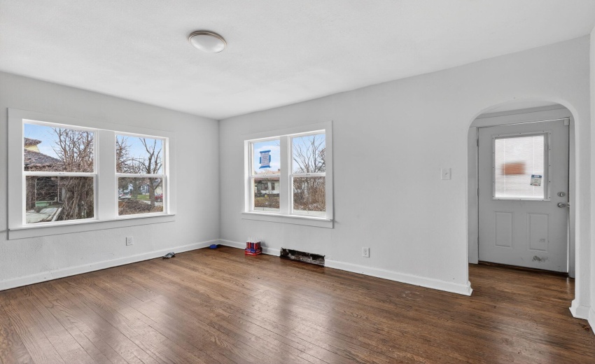 08_beyc69b811c342c0c