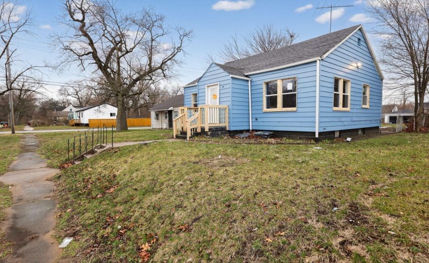 03_beyc69b811bde2a76