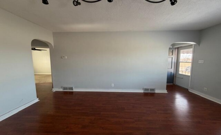 cf3ea1b6-543b-41d6-bece-ab9cfa8ca03f