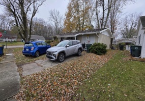 2031 Daly Avenue, Muncie, Indiana, 2 Bedrooms Bedrooms, 7 Rooms Rooms,1 BathroomBathrooms,Residential,For Sale,Daly,NRA834481 2031 Daly Avenue, Muncie, Indiana, 2 Bedrooms Bedrooms, 7 Rooms Rooms,1 BathroomBathrooms,Residential,For Sale,Daly,NRA834481