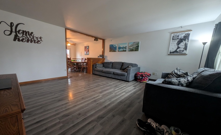 PXL_20260315_205218845