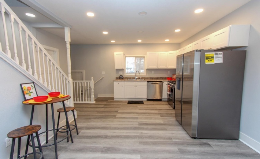 Open concept loving / kitchen