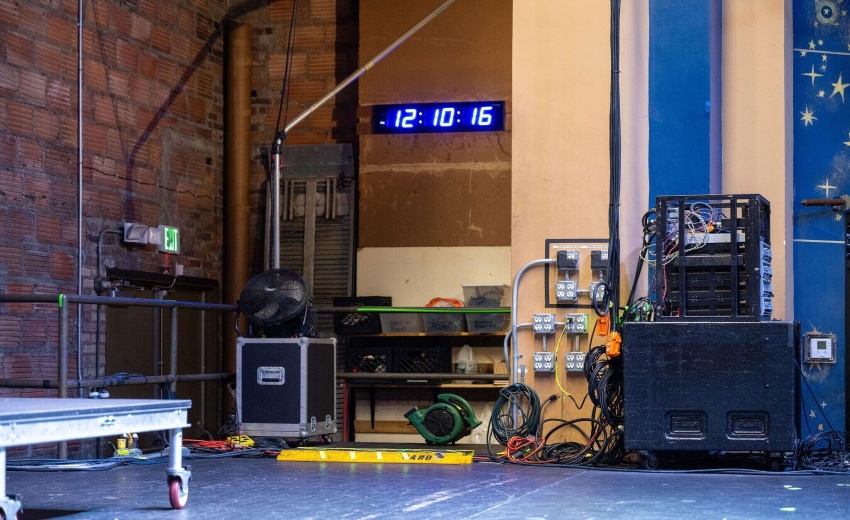 230-Main-St-Hobart-IN-Building-Photo-9-L