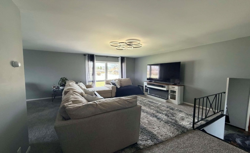 b0332286-1b3f-4737-bf41-1eb8f05c74a1