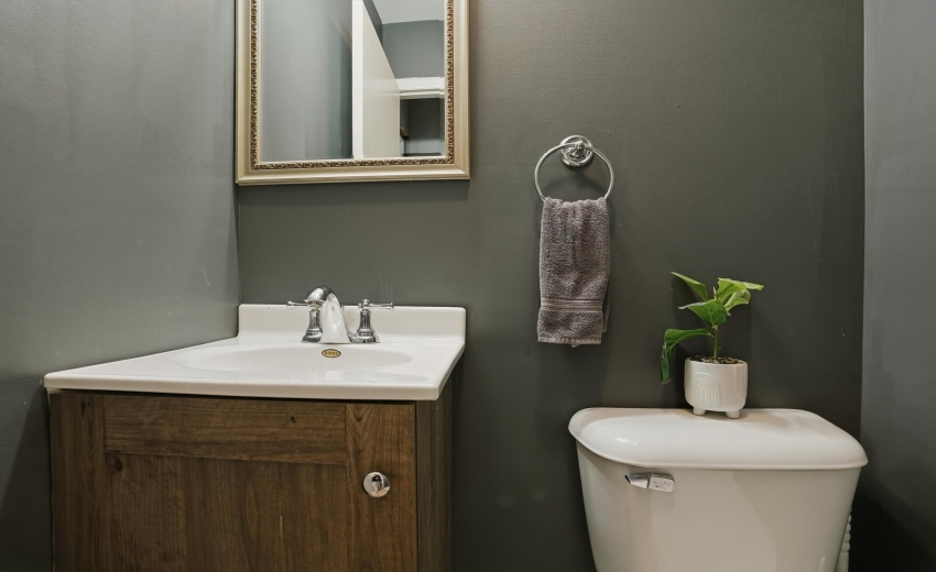 482EGroveStWheatfield_012