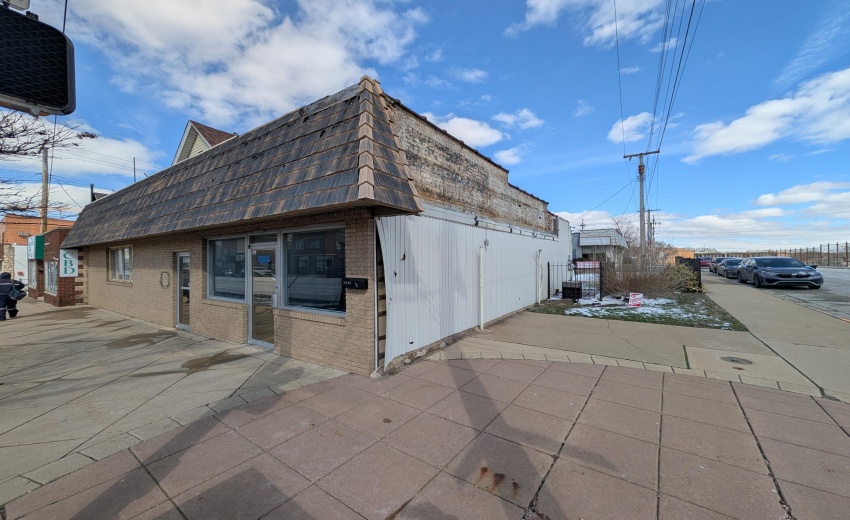 PXL_20260317_192147812