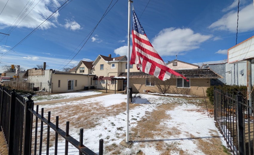 PXL_20260317_191237728