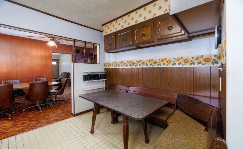 710 Second St Kentland-9