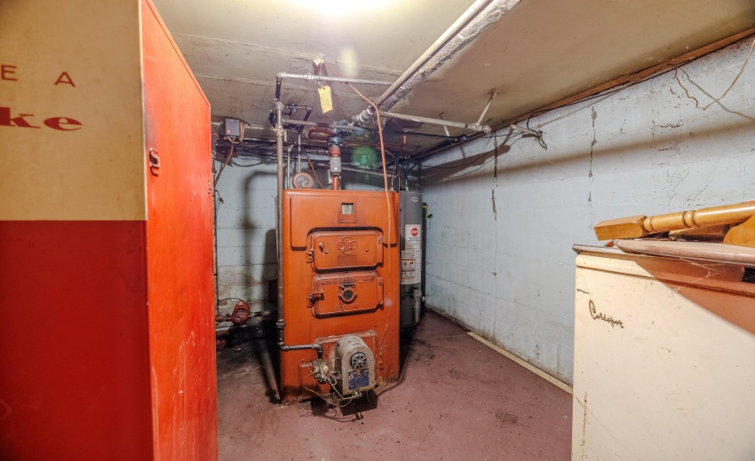 710 Second St Kentland-25