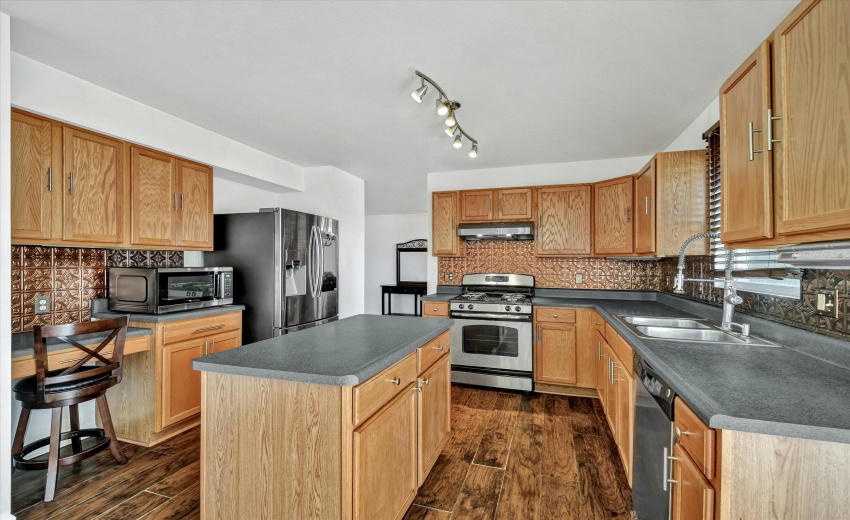 23-1814 Dalemont Way-14