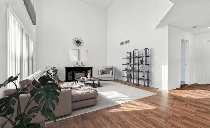 06-Virtually Staged- RR