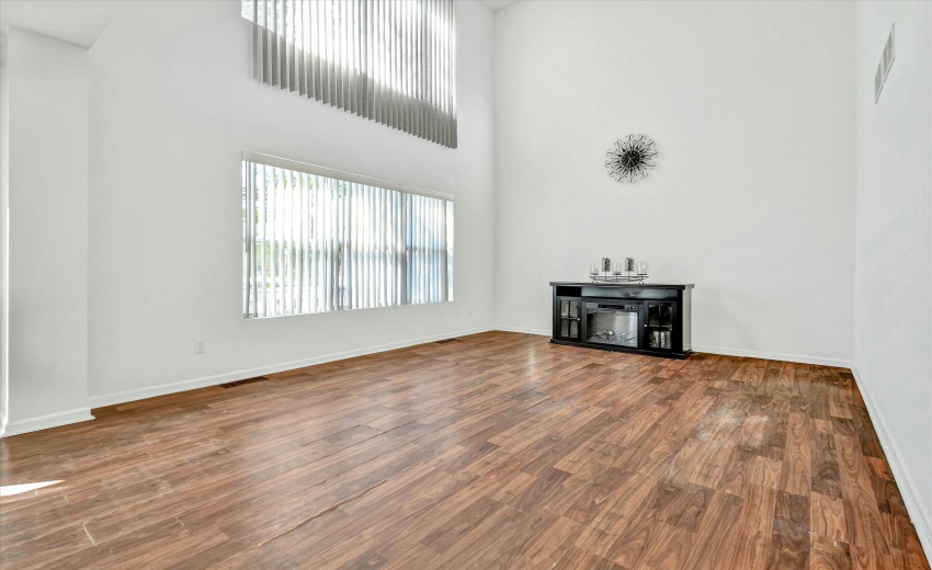 26-1814 Dalemont Way-17