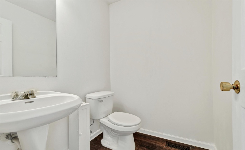 32-1814 Dalemont Way-23