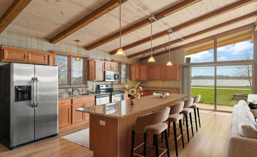 83-web-or-mls-Kitchen -2_VS