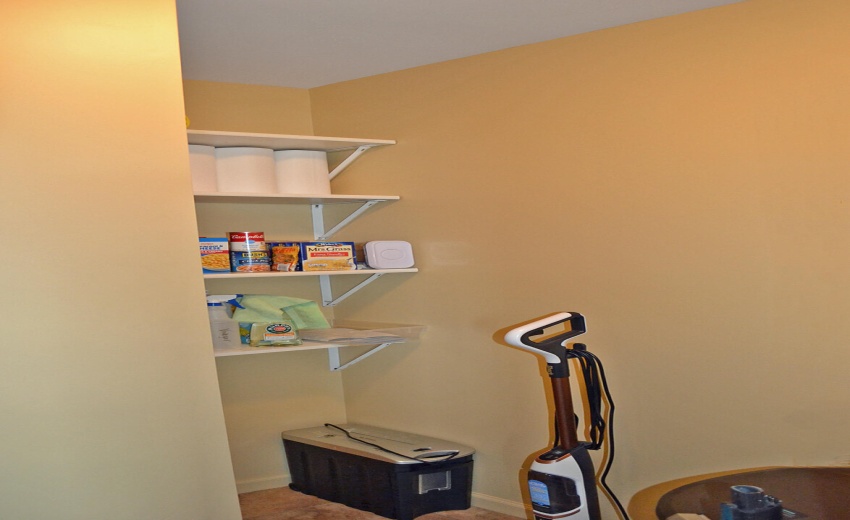 kitchen pantry closet