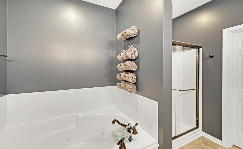 Primary Bedroom Bath