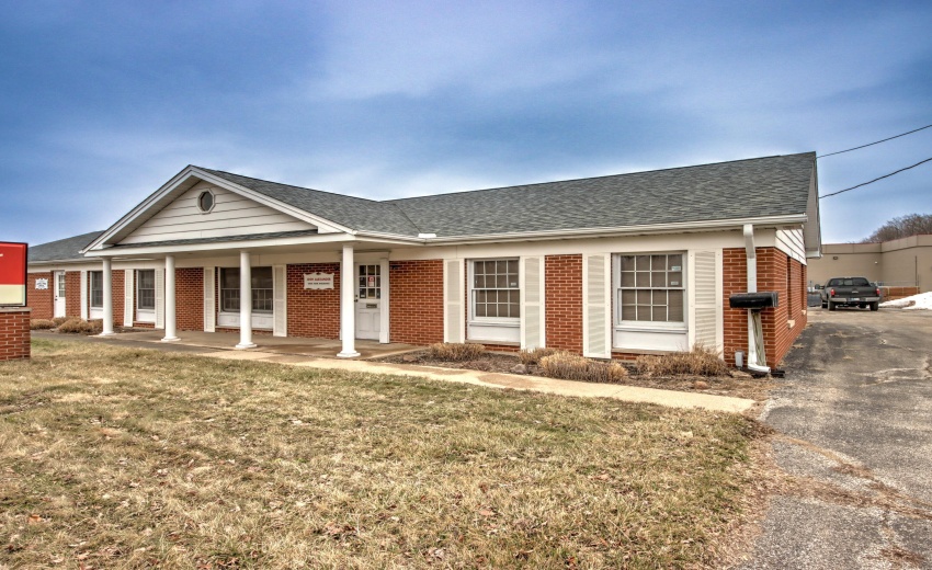 IMG_7439_40_41_42_43_44Interior 3