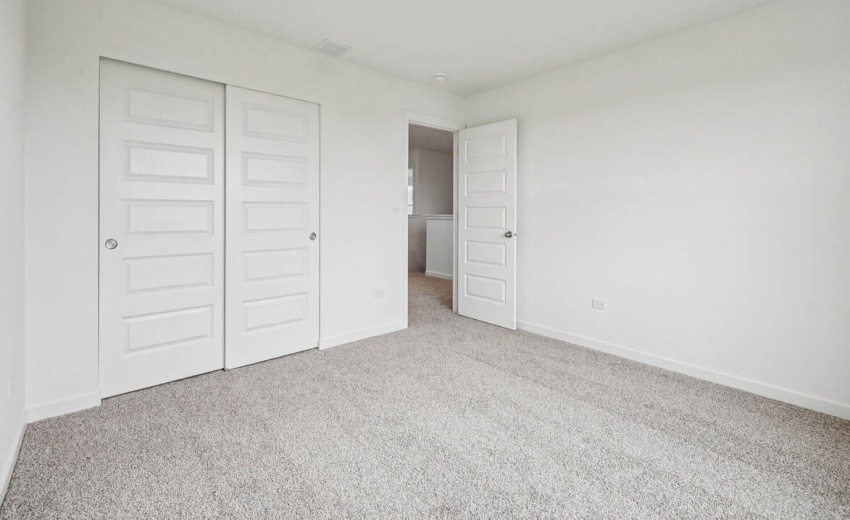 43-web-or-mls-S Greenbriar Dr-S1710-043