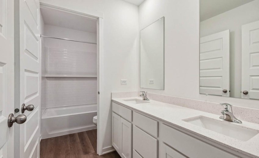 44-web-or-mls-S Greenbriar Dr-S1710-044