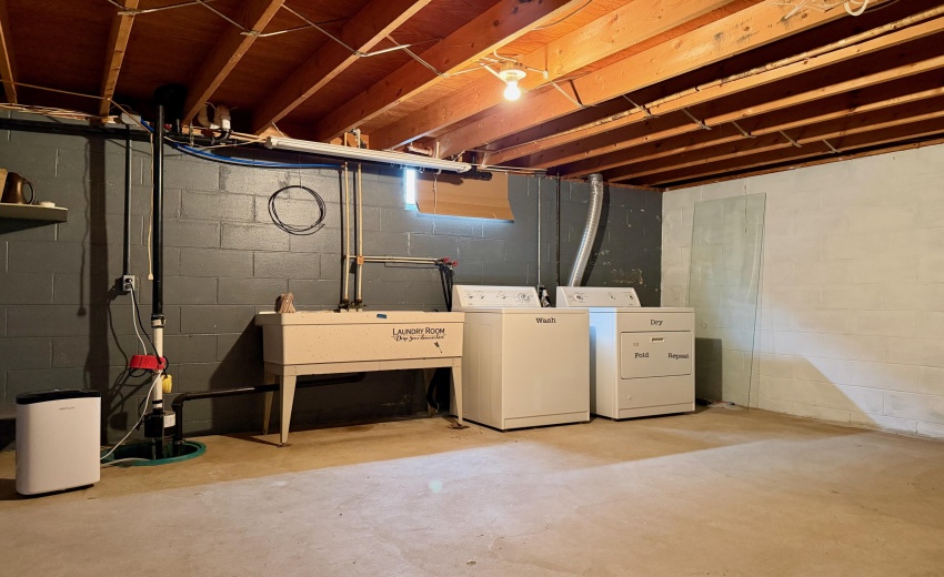Basement Laundry