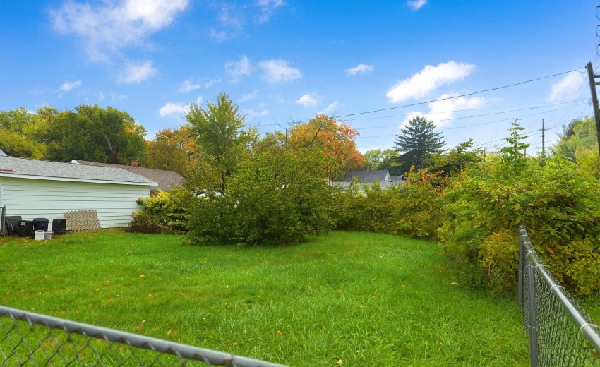 20251020211339045081000000-o