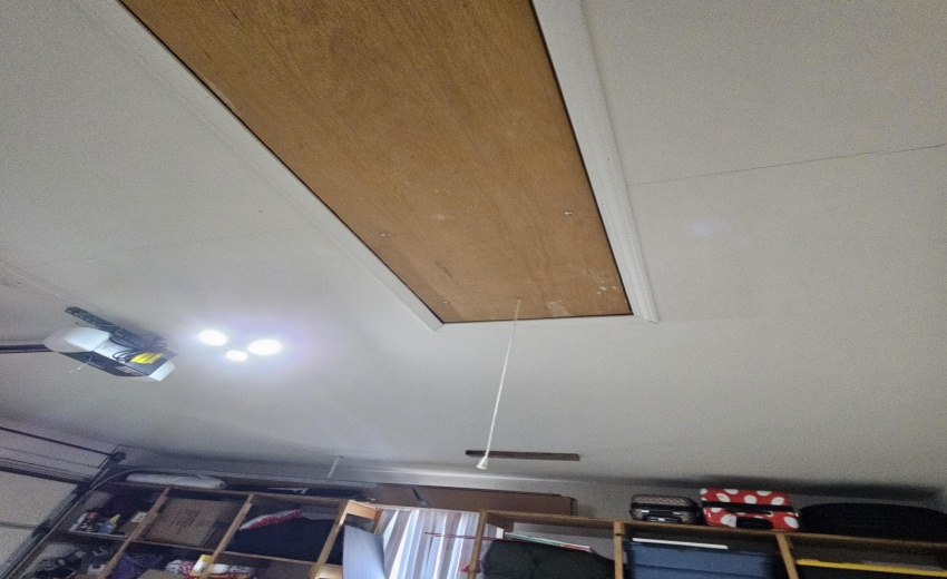 garage pull down stairs