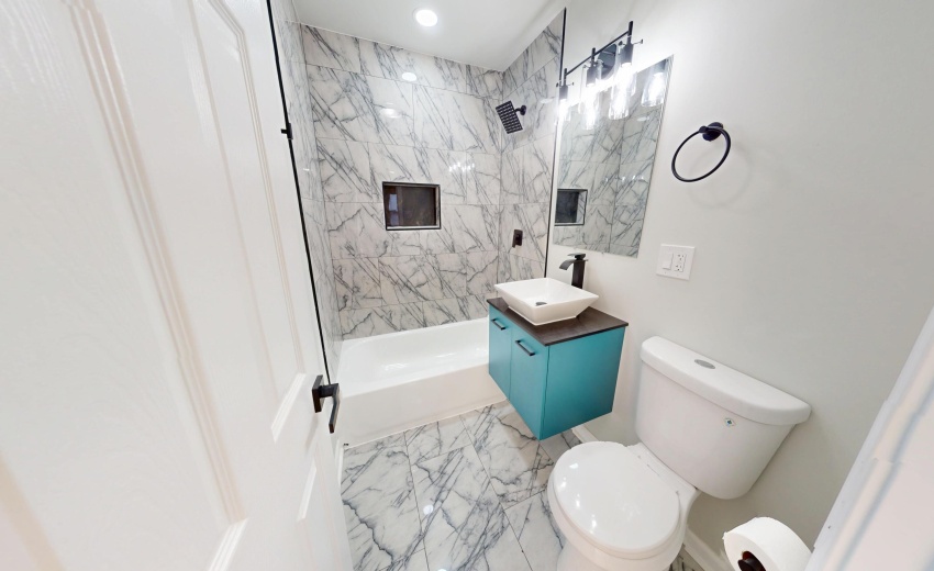 4252-W-21st-Ave-05122025_185739