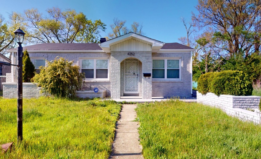 4252-W-21st-Ave-05122025_190747