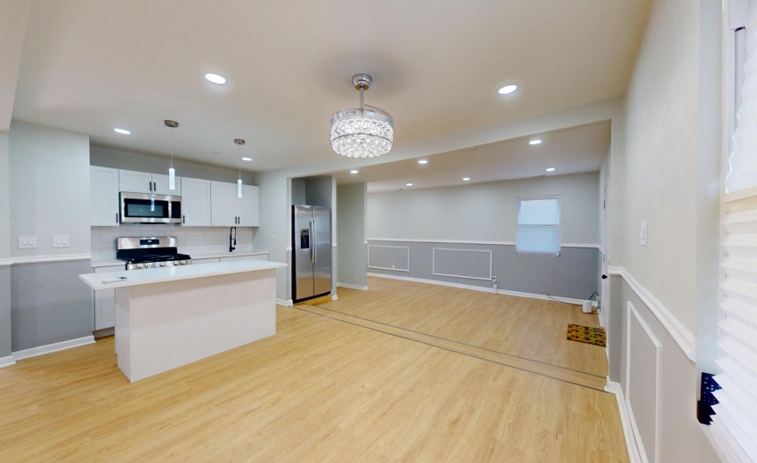 4252-W-21st-Ave-05122025_185537