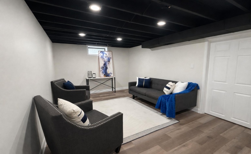 0765BC83-C9C4-4421-9092-7AB2EF36E427