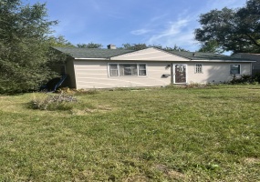 327 Grand Boulevard, Gary, Indiana, 3 Bedrooms Bedrooms, 6 Rooms Rooms,1 BathroomBathrooms,Residential,For Sale,Grand,NRA835979