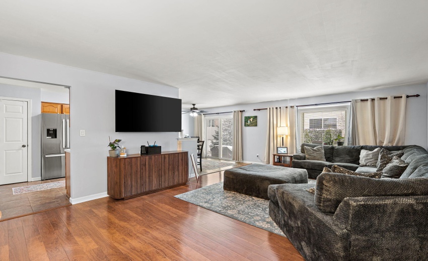 8-web-or-mls-DSC09814