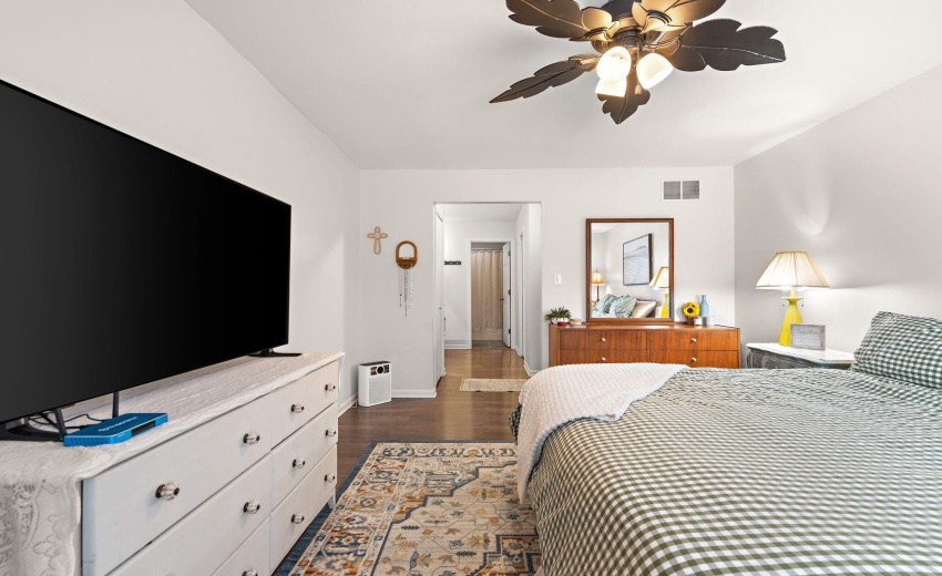 17-web-or-mls-DSC09859