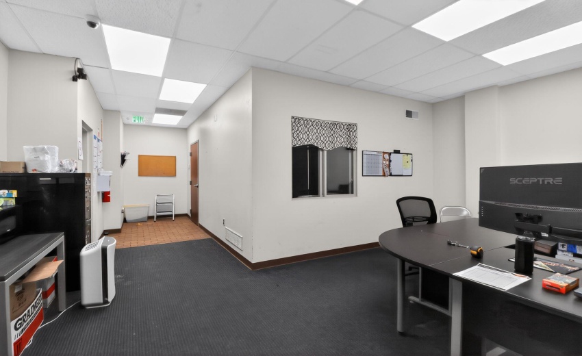 42_2620_165th_St_Hammond_IN_46323-Others