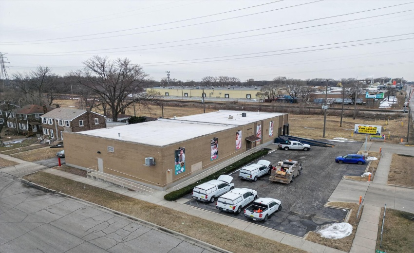 17_2620_165th_St_Hammond_IN_46323-Exteri