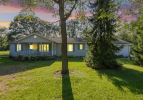 9176 200, Lake Village, Indiana, 3 Bedrooms Bedrooms, 8 Rooms Rooms,3 BathroomsBathrooms,Residential,For Sale,200,NRA826735