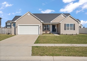 17215 Adams Drive, Lowell, Indiana, 3 Bedrooms Bedrooms, 9 Rooms Rooms,3 BathroomsBathrooms,Residential,For Sale,Adams,NRA836005