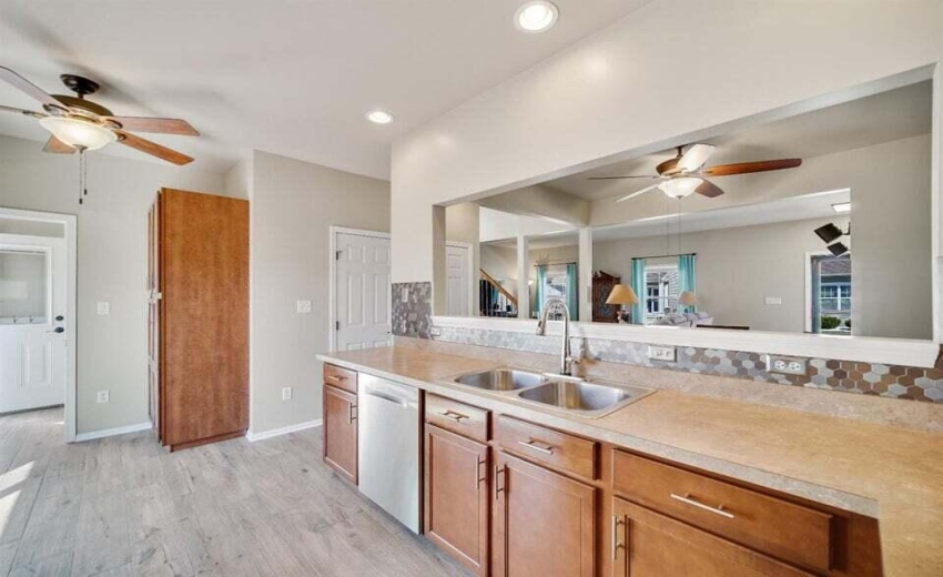 Kitchen to living room